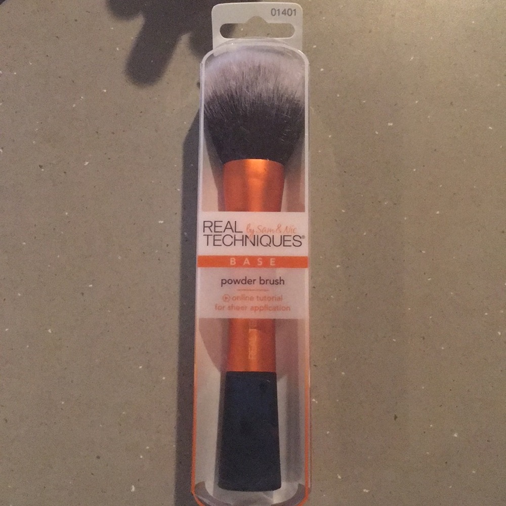 Real Techniques Brush